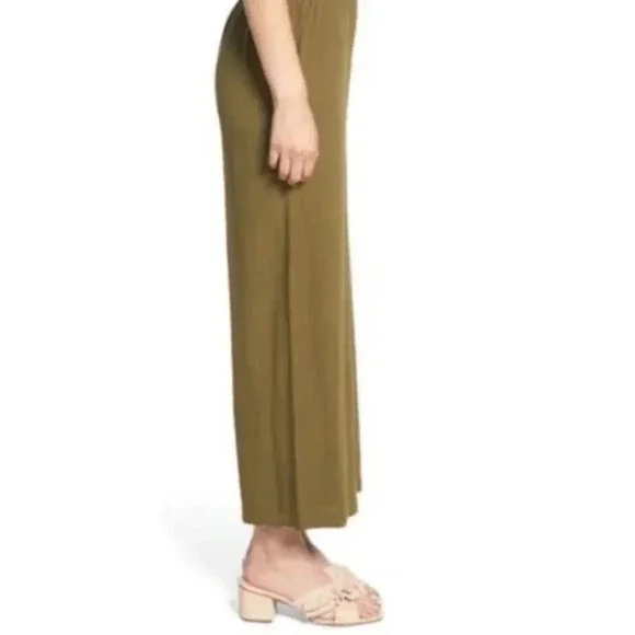 Chelsea28 Sleveless Olive Green Wide Leg Crop Jumpsuit - Picture 2 of 8